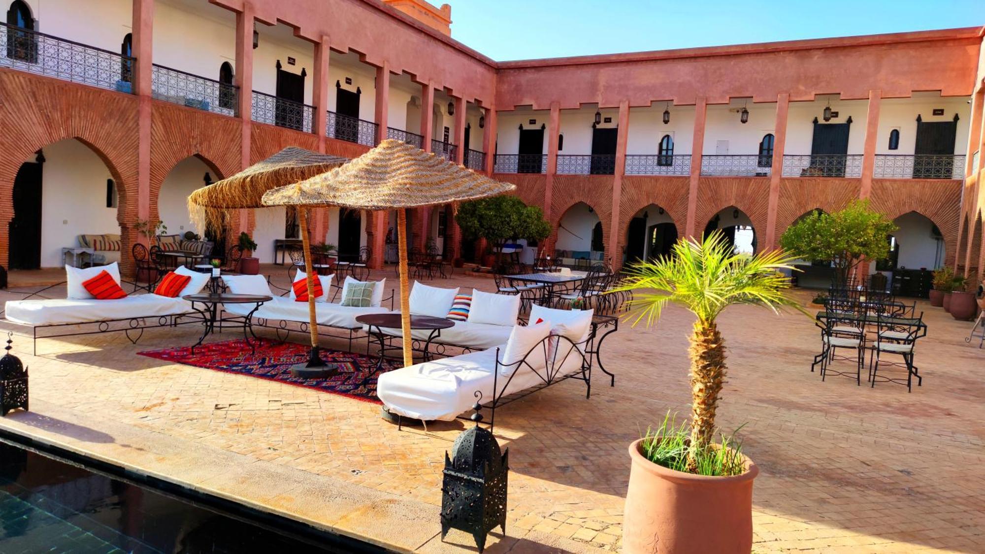 Kasbah Caracalla Aït Zat Esterno foto