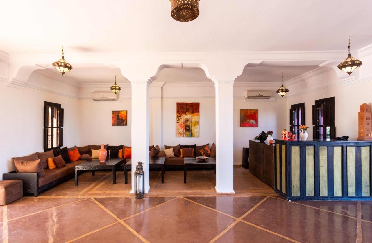 Kasbah Caracalla Aït Zat Esterno foto