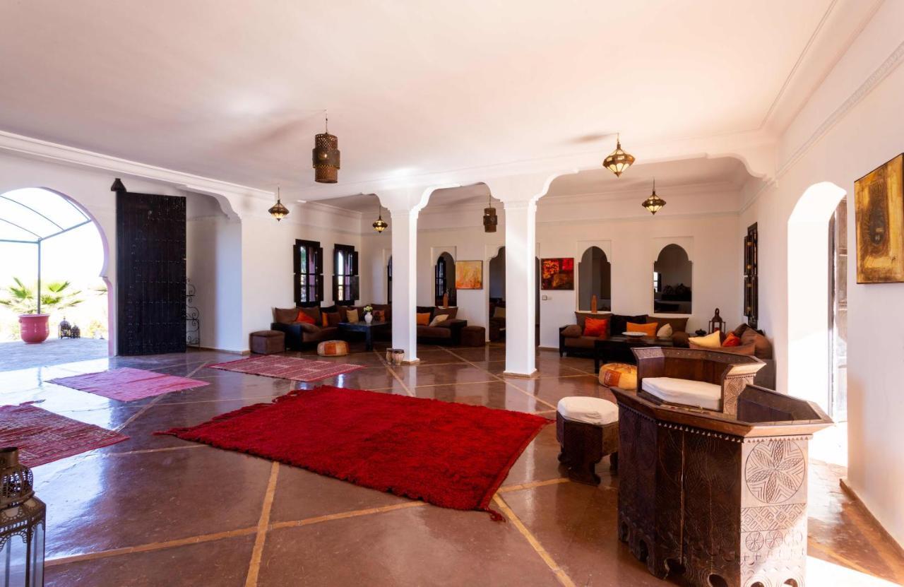 Kasbah Caracalla Aït Zat Esterno foto