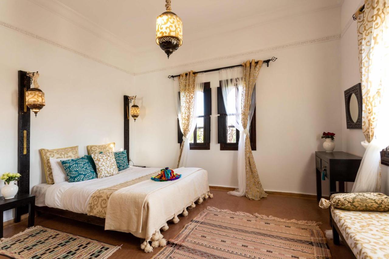 Kasbah Caracalla Aït Zat Esterno foto
