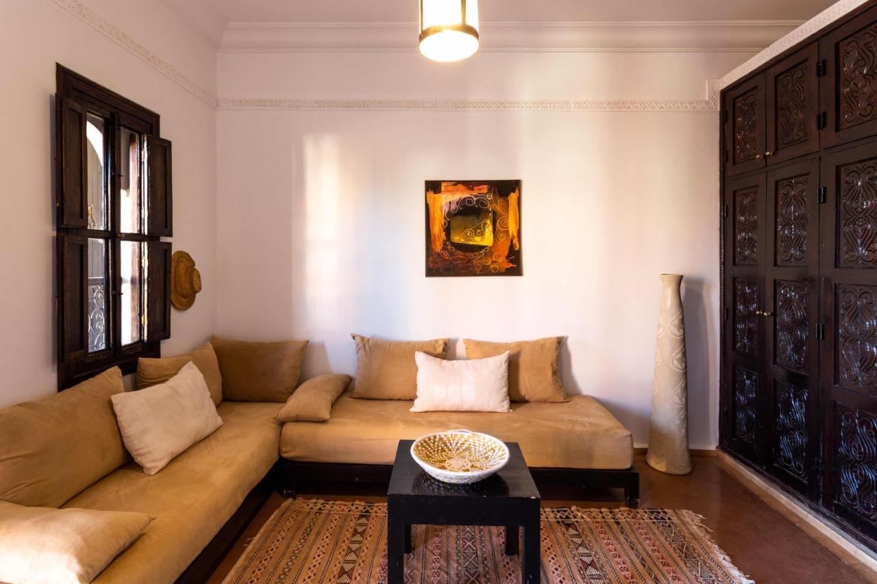 Kasbah Caracalla Aït Zat Esterno foto